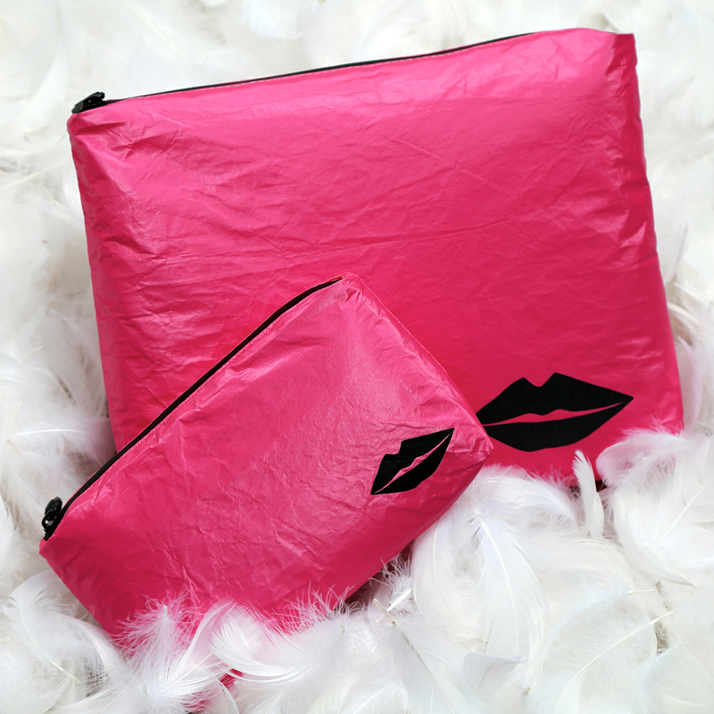 tyvek makeup bags lightweigh