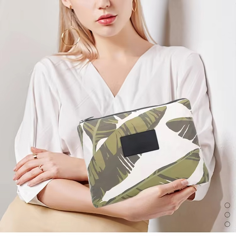 Tyvek Cosmetic Bag 