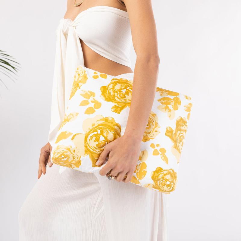 Untearable waterproof tyvek bag with zipper custom design tyvek zipper pouch waterproof bikini bag 