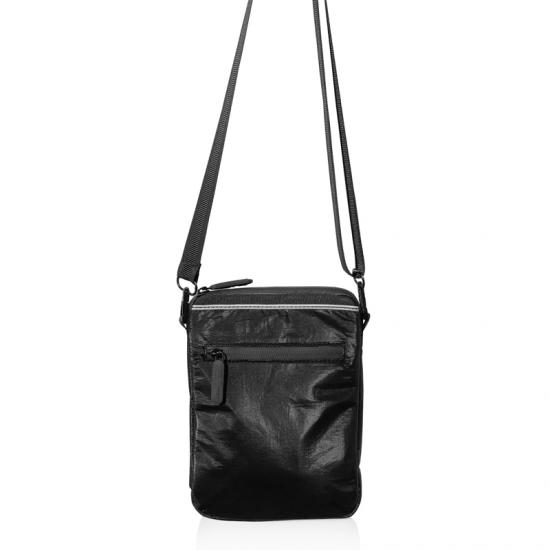 Black Cell phone crossbody bag for iPhone 16