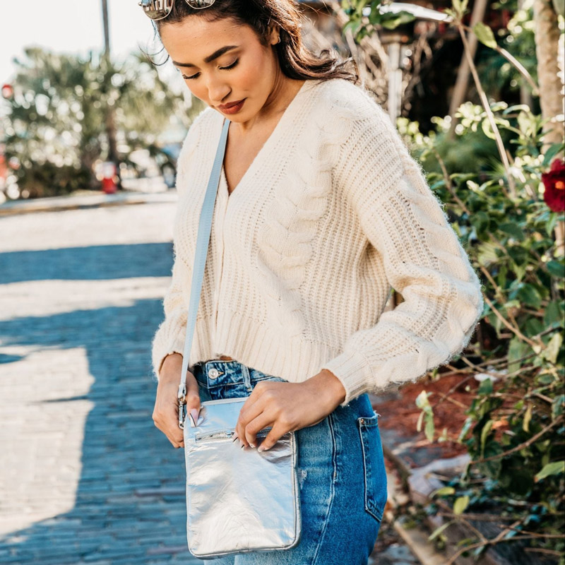 Silver Stylish Crossbody Cell Phone Bag for iPhone 16, 16 Plus, 16 Pro, and 16 Pro Max – Sleek and Functional with Adjustable Strap