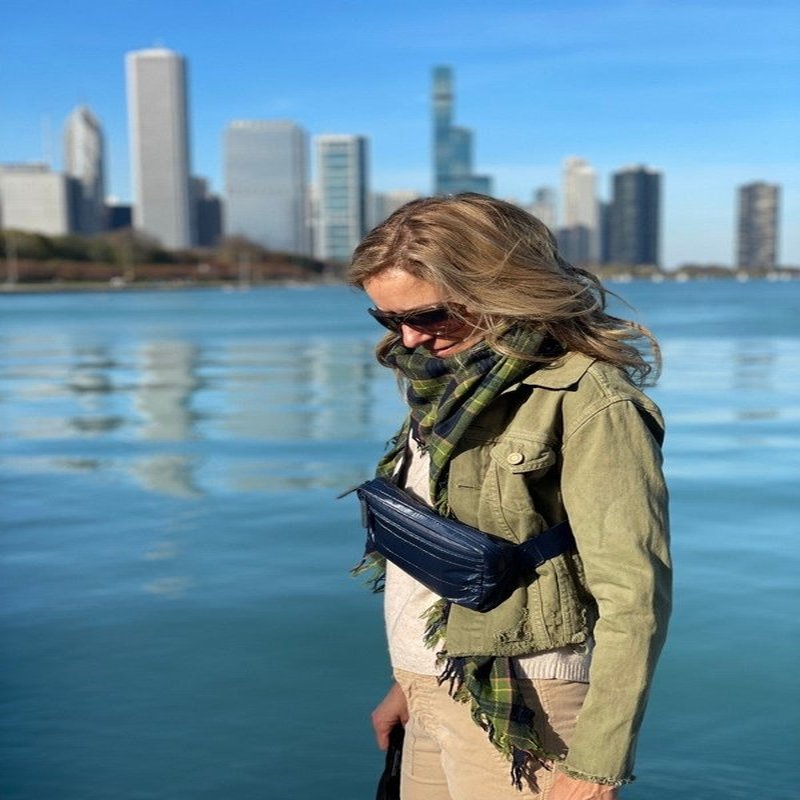 Stylish Unisex Waist Bag – Compact Fanny Pack with Adjustable Strap for Daily Wear & Travel